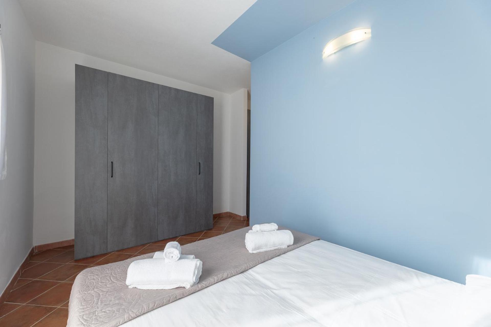 Residence Rocce Rosse Изола-Росса Экстерьер фото