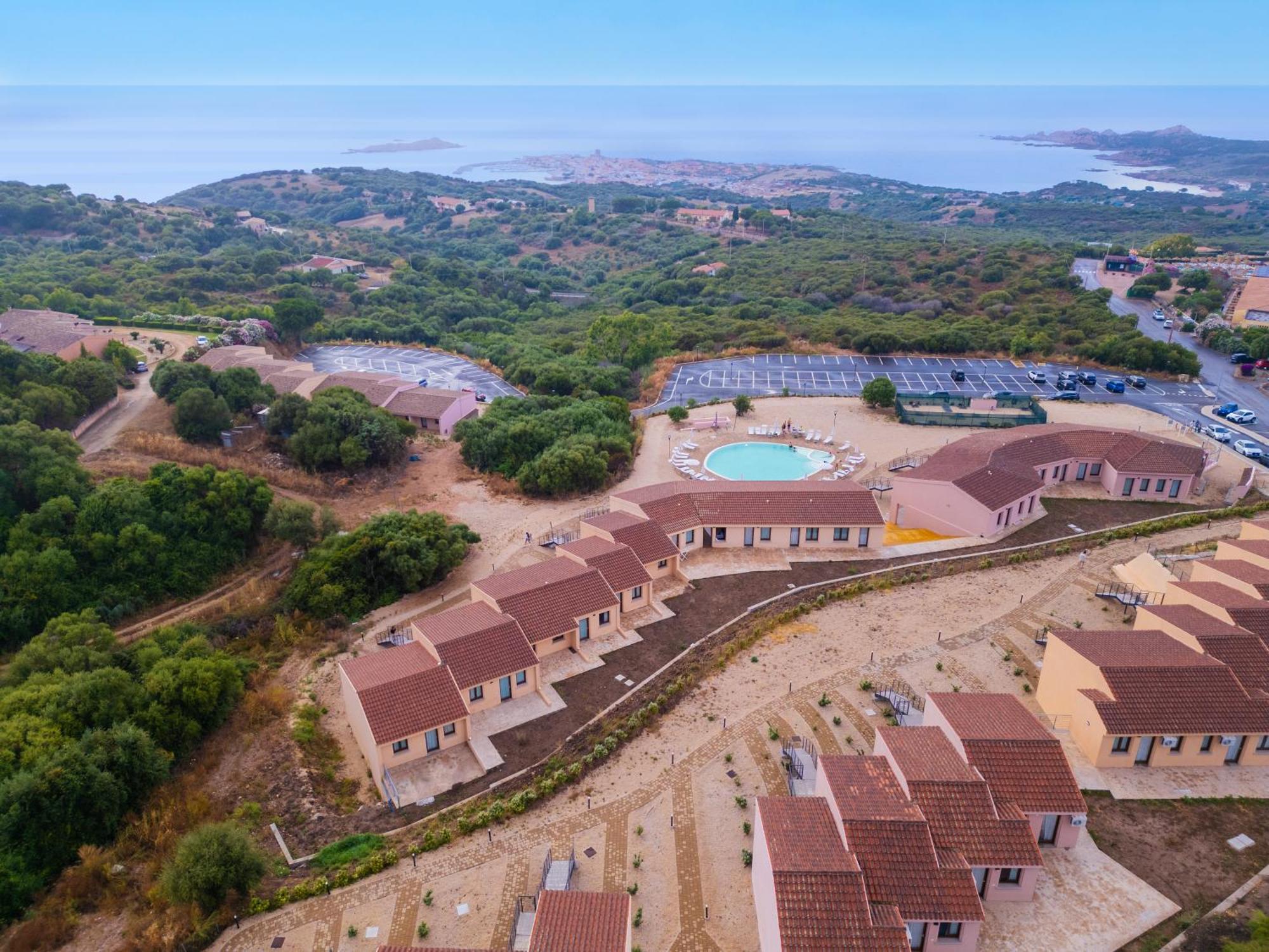 Residence Rocce Rosse Изола-Росса Экстерьер фото